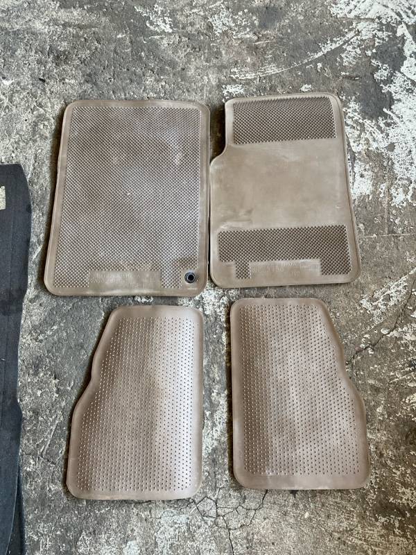 Коврики комплект WRANGLER TJ40S