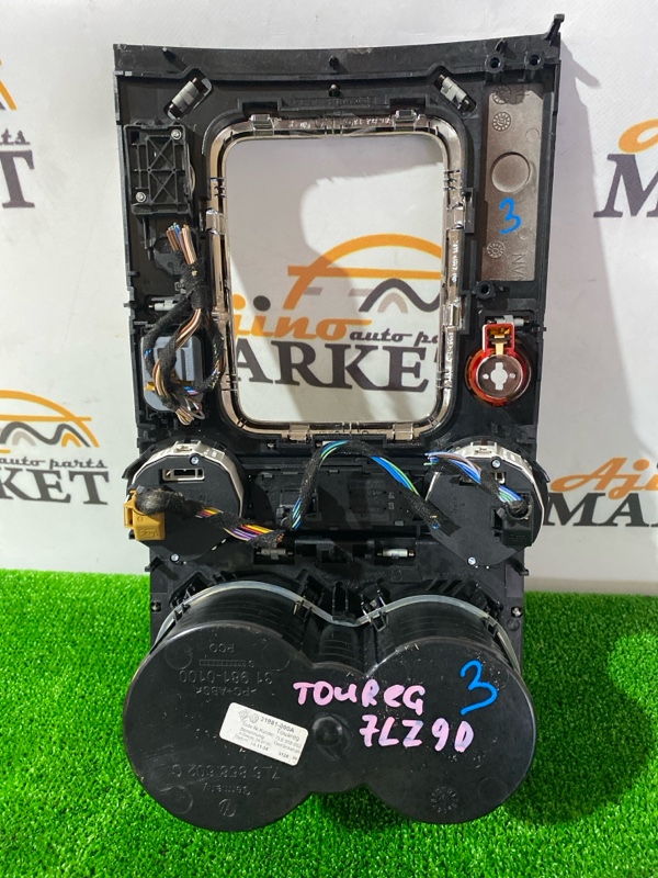 Консоль кпп TOUAREG 7LZ90 Консоль кпп TOUAREG 7LZ90