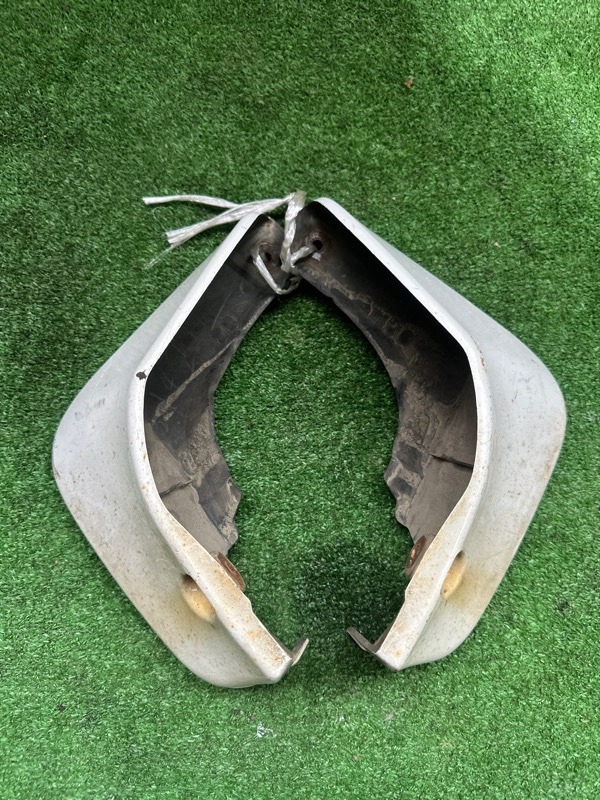 Брызговик задний TOYOTA ALLEX NZE124 76626-13050-A0 контрактная