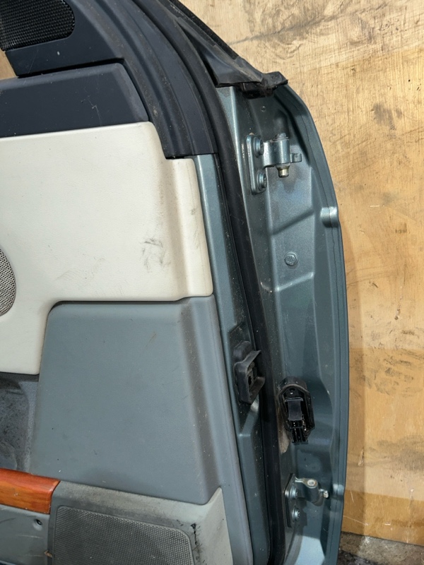 Дверь передняя левая RANGE ROVER 2005 L322