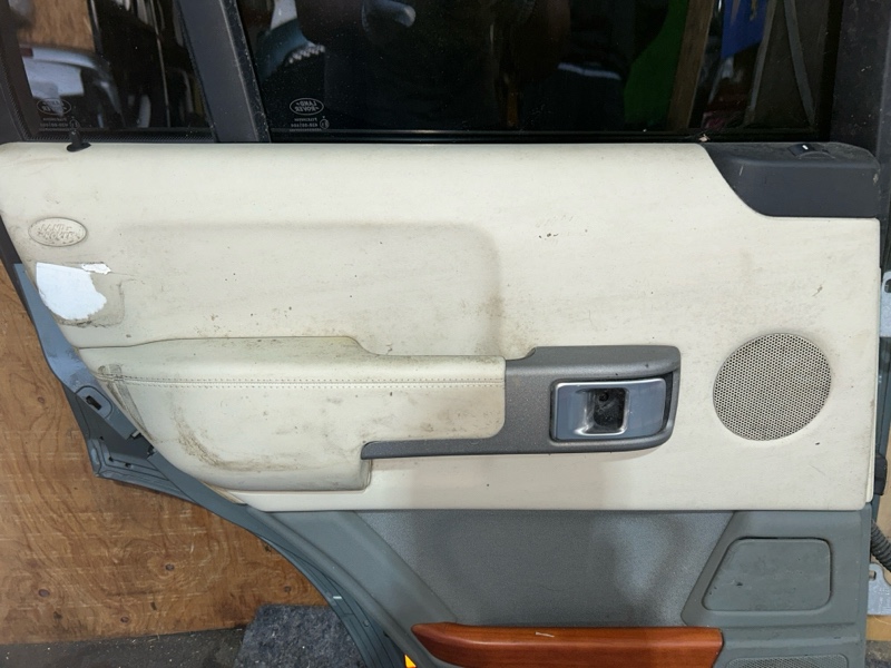 Дверь задняя левая RANGE ROVER 2005 L322