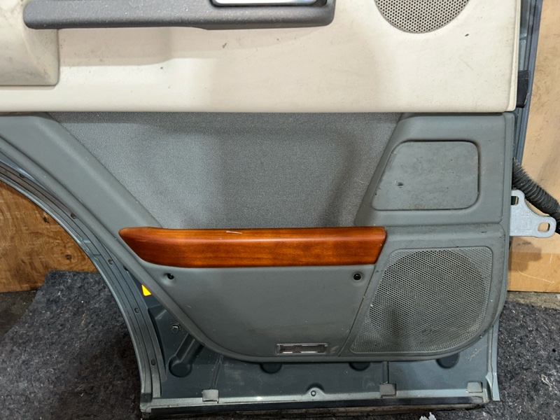 Дверь задняя левая RANGE ROVER 2005 L322