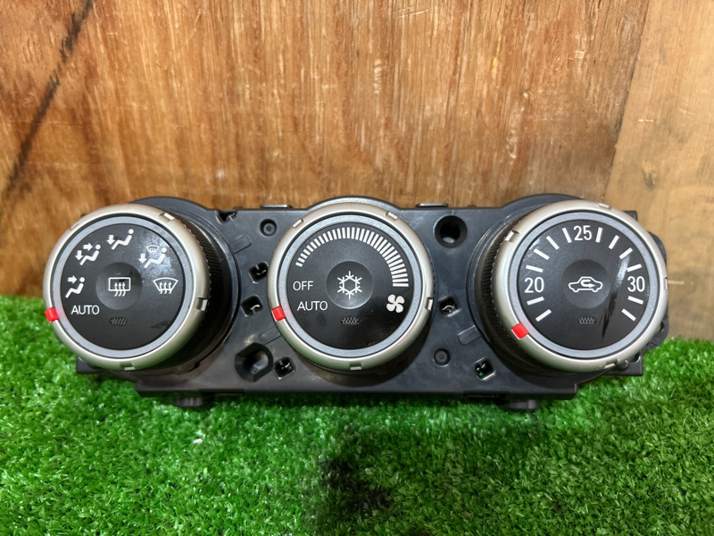 Запчасть блок управления климат-контролем MITSUBISHI RVR GA3W 7820A072XC контрактная Блок управления климат-контролем MITSUBISHI RVR GA3W 7820A072XC контрактная