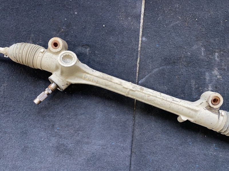 Рулевая рейка для TOYOTA NOAH ZRR85 3ZRFAE, 45510-28240 5 ракурс Рулевая рейка для TOYOTA NOAH ZRR85 3ZRFAE, 45510-28240 5 ракурс