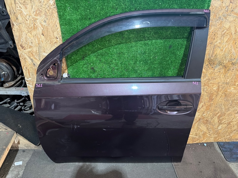 Дверь передняя левая TOYOTA IST NCP115 67002-52430 контрактная