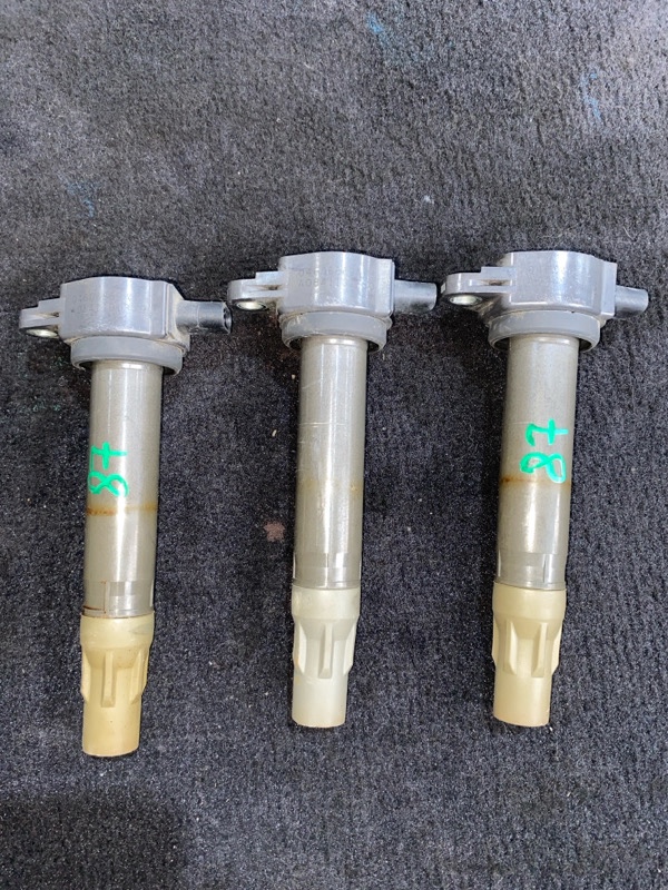 Катушка зажигания CHRYSLER 300C 04606869AB контрактная