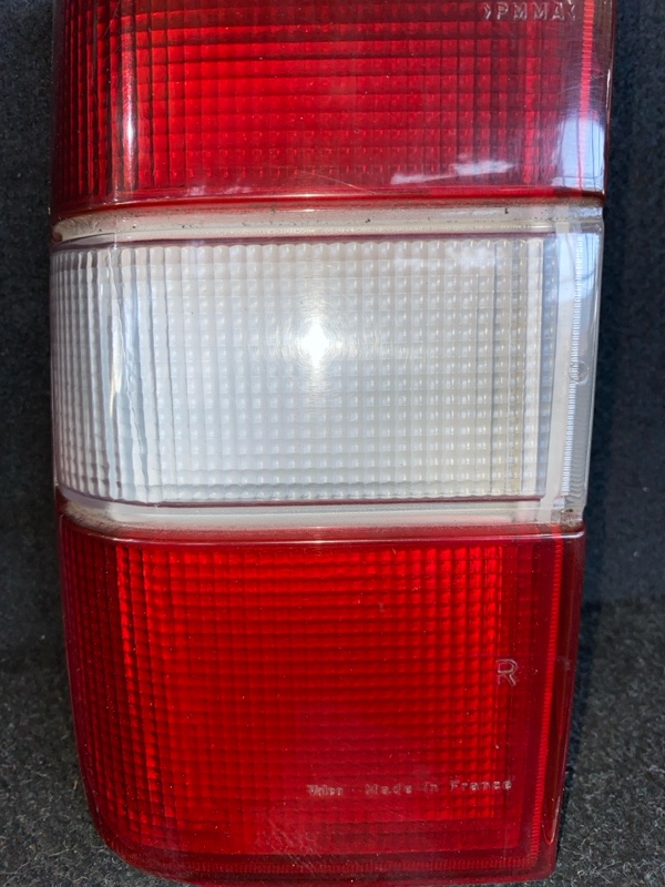 Вставка багажника правая 850 1993 LW45 Вставка багажника правая 850 1993 LW45