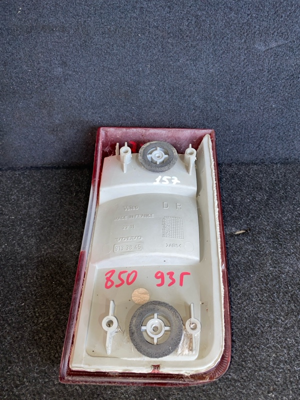 Вставка багажника правая 850 1993 LW45 Вставка багажника правая 850 1993 LW45