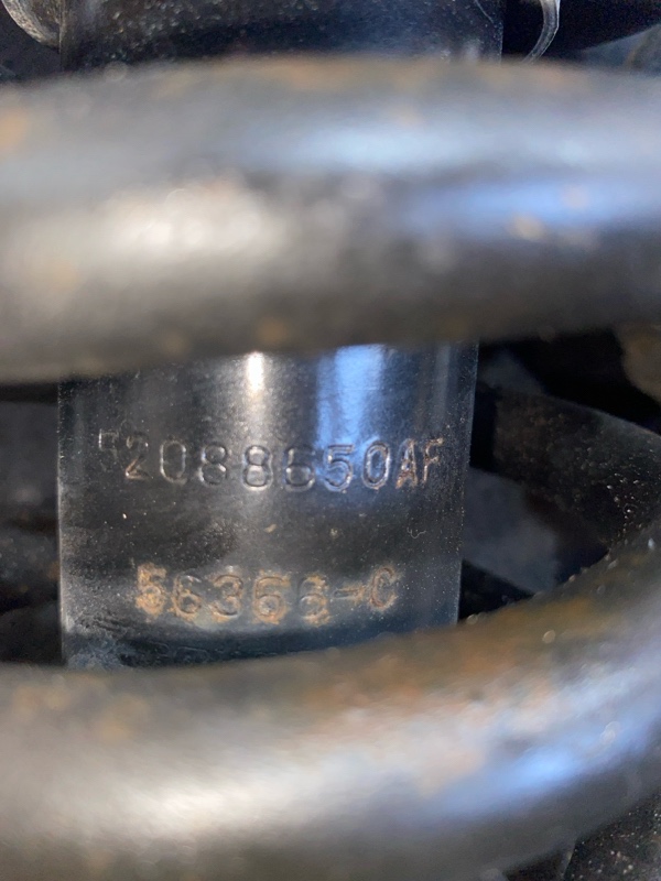 Стойка передняя JEEP CHEROKEE KJ Стойка передняя JEEP CHEROKEE KJ