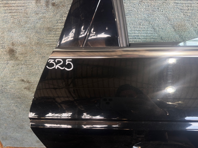 Дверь правая задняя для AUDI A4 B9 6 ракурс Дверь правая задняя для AUDI A4 B9 6 ракурс