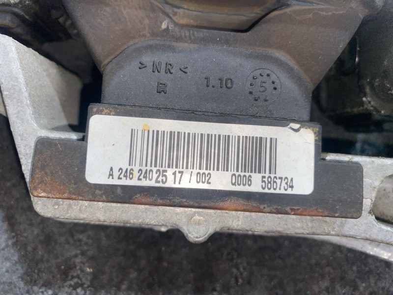Подушка двигателя правая A180 W176 M270910