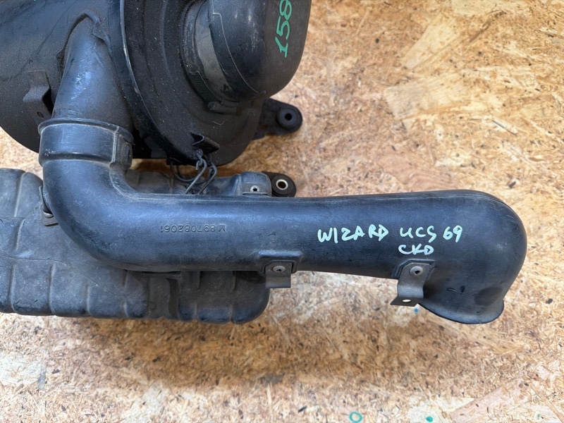 Корпус воздушного фильтра WIZARD UCS69GW