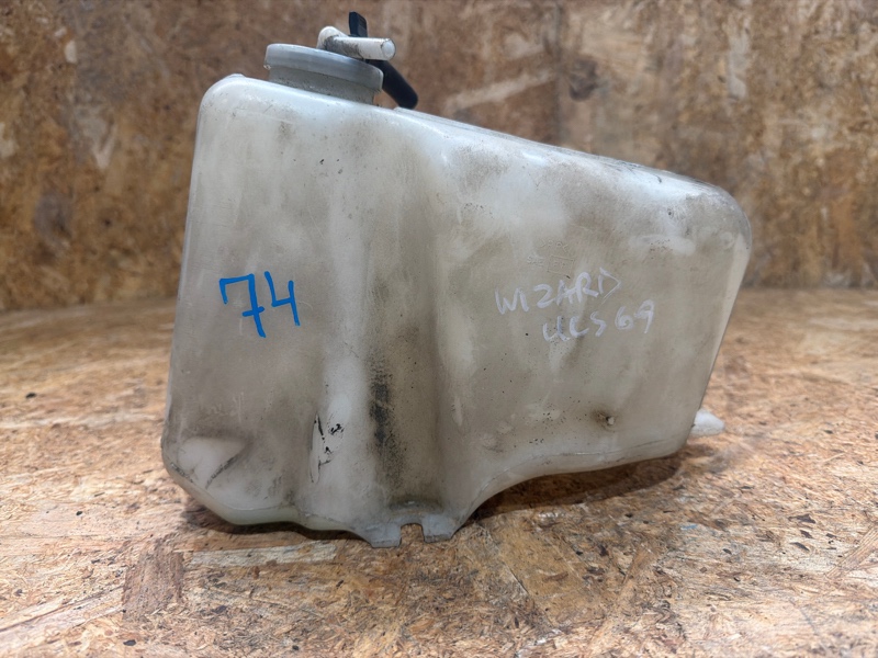 Бачок расширительный ISUZU MU UCS69GW 8971194671 контрактная