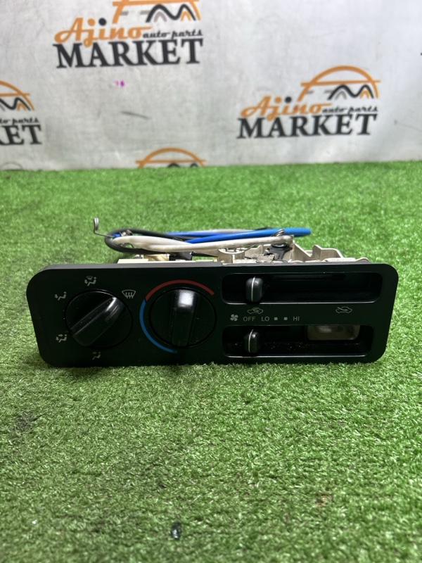 Блок управления климат-контролем TOYOTA NOAH SR40 55910-28330 контрактная