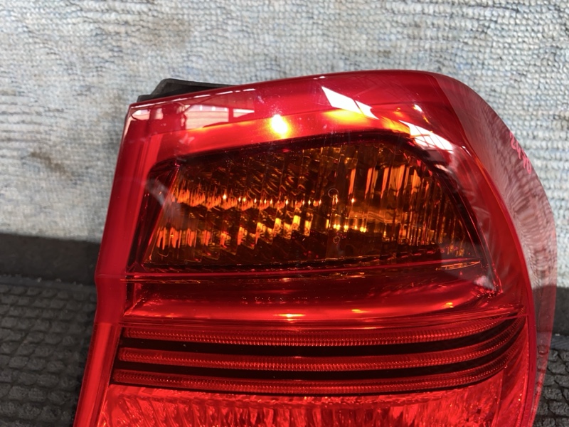 Стоп-сигнал правый 3-Series 2005 E90