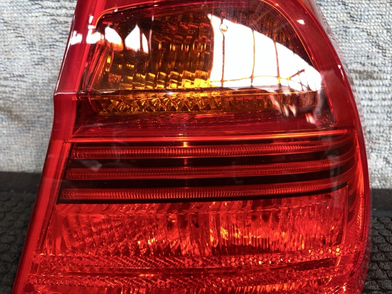 Стоп-сигнал правый 3-Series 2005 E90
