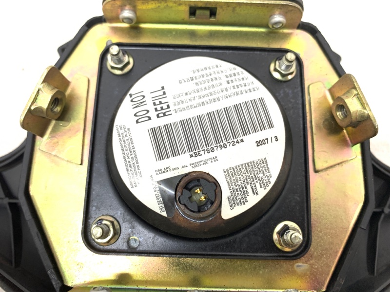 Подушка безопасности водителя Otaka CK-1 MR7151A 2007 MR479QA Подушка безопасности водителя Otaka CK-1 MR7151A 2007 MR479QA