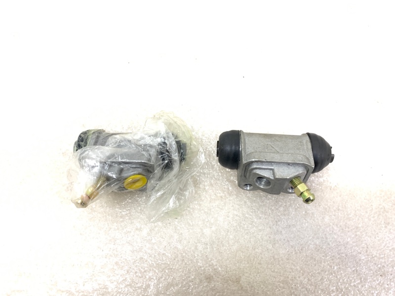 Запчасть цилиндр тормозной задний левый Geely Otaka CK-1 MR7151A 2007 MR479QA 3502135005 Б/У Цилиндр тормозной задний левый Geely Otaka CK-1 MR7151A 2007 MR479QA 3502135005 Б/У