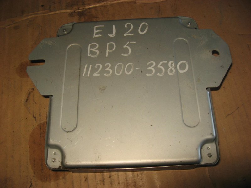 Блок управления двс Subaru Legacy BP5 EJ20