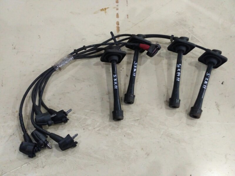 4s fe высоковольтные провода. Высоковольтные провода toyota hiace 4y. Высоковольтные провода для toyota двигатель 3s ge. Провода 3s fe. Высоковольтные провода 3s fe.