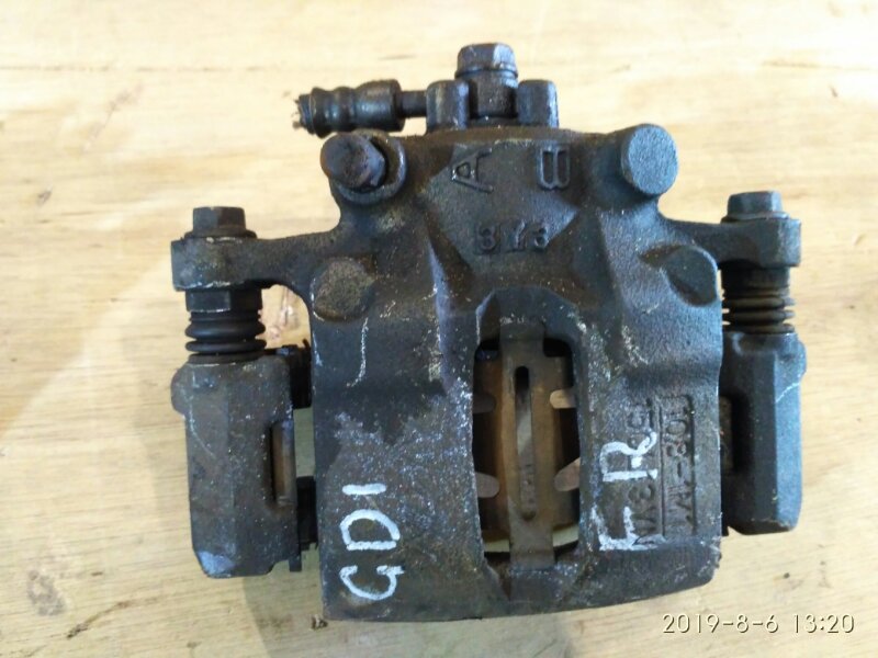 левый задний суппорт хонда интегра да 7 1039805. пластина тормозного суппорта honda fit gd1. задние суппорта интегра дб 6. орхия суппорт. передний суппорт хонда стид 400.