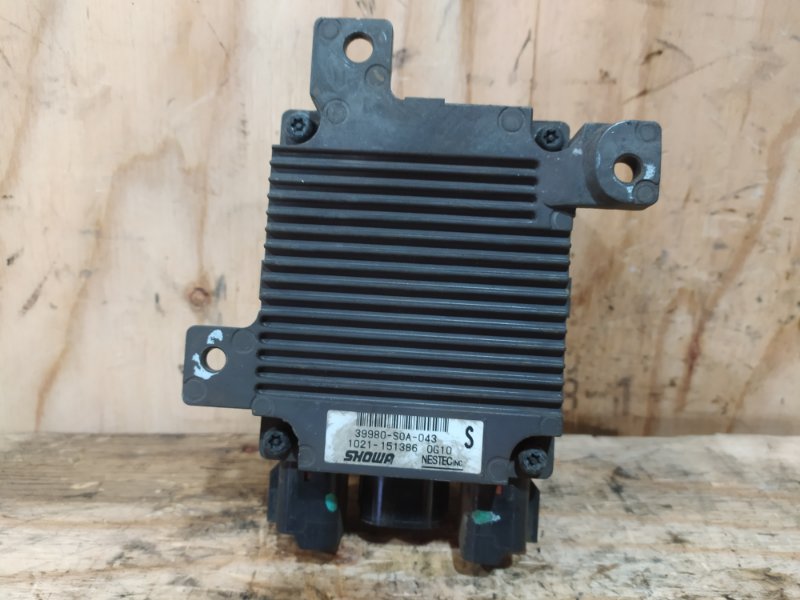 Блок управления рейкой хонда аккорд. Хонда аккорд 7 см2 кузов блок управления пятой двери. Блок управления рейкой хонда аккорд. Блок управления honda accord. Блок управления рейкой хонда аккорд.