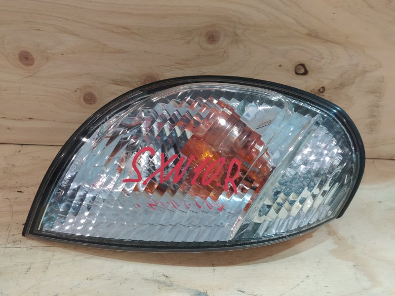 Поворотник Toyota Nadia SXN10 3S-FE 2000 левый (б/у)