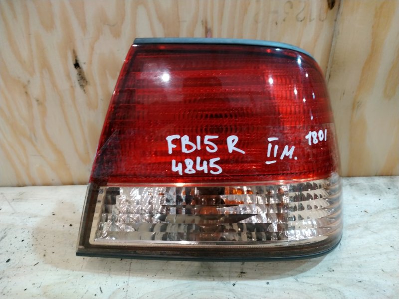 Фонарь стоп-сигнала Nissan Sunny FB15 QG15DE 2004 правый