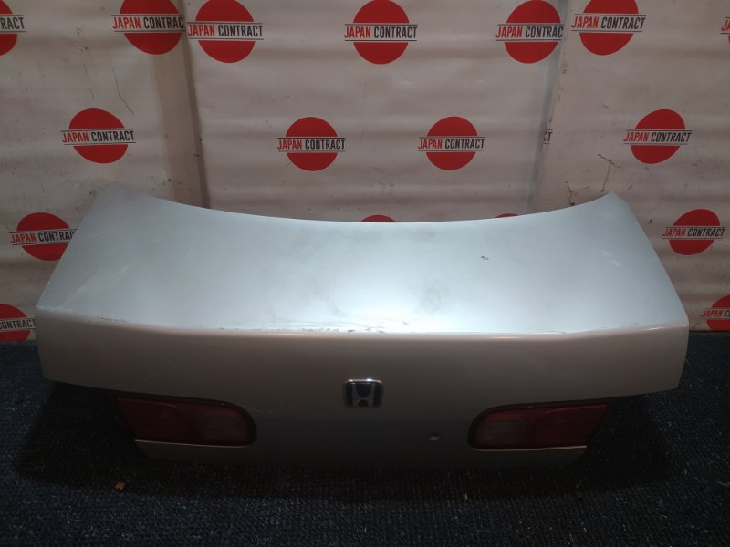 Крышка багажника Honda Integra DB6 ZC 2000