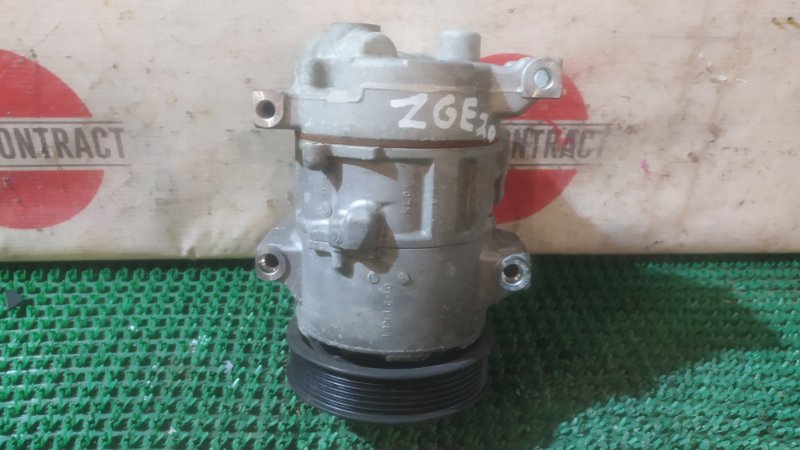 Компрессор кондиционера Toyota Wish ZGE20G 2ZR-FAE 2009