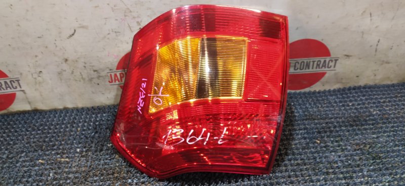 Фонарь стоп-сигнала Toyota Allex NZE121 1NZ-FE 2001 правый