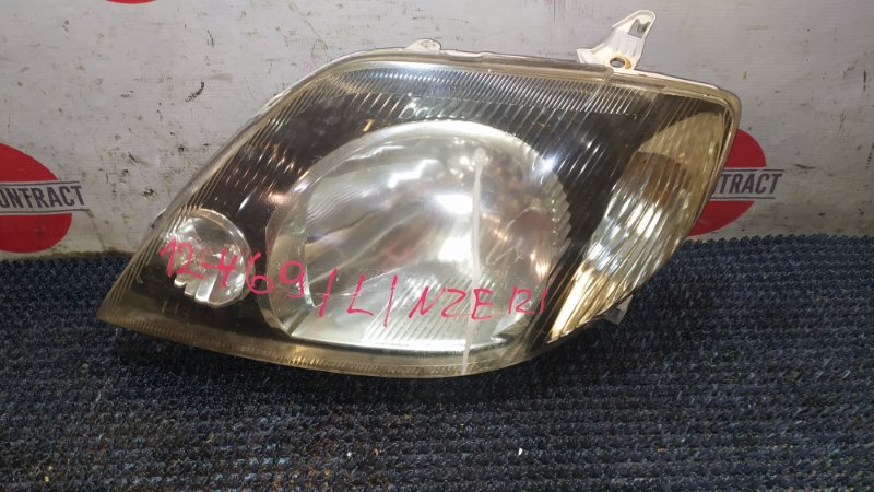 Фара Toyota Allex NZE121 1NZ-FE 2001 левая