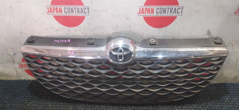 Решетка радиатора Toyota Duet M100A EJ-VE 2004