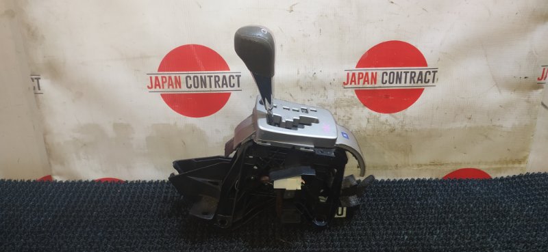 Рычаг переключения кпп Toyota Corolla Fielder NZE141G 1NZ-FE 2007