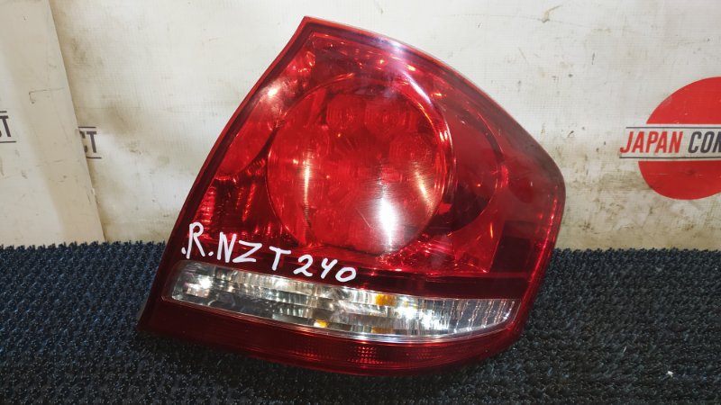 Фонарь стоп-сигнала Toyota Allion NZT240 1NZ-FE 2006 правый