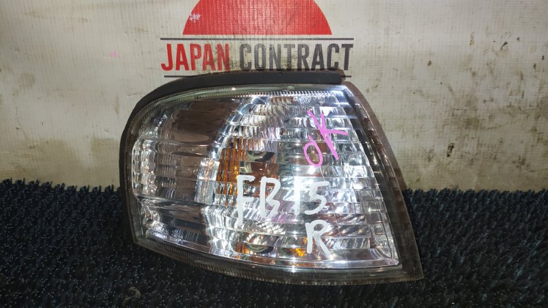 Габарит Nissan Sunny FB15 QG15DE 2001 правый