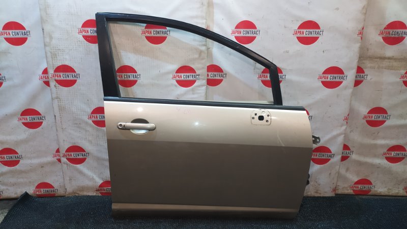 Дверь боковая Nissan Tiida C11 HR15DE 2010 передняя правая