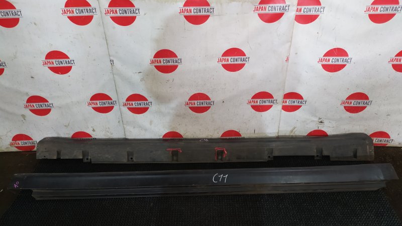 Порог Nissan Tiida C11 HR15DE 2010