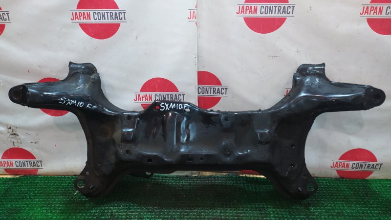 Балка поперечная Toyota Ipsum SXM10G 3S-FE 1997 передняя