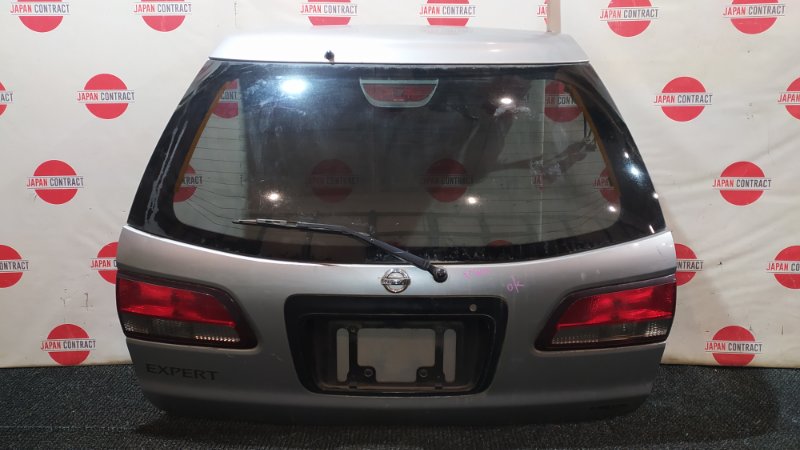Дверь задняя багажника Nissan Expert VW11 QG18DE 2000