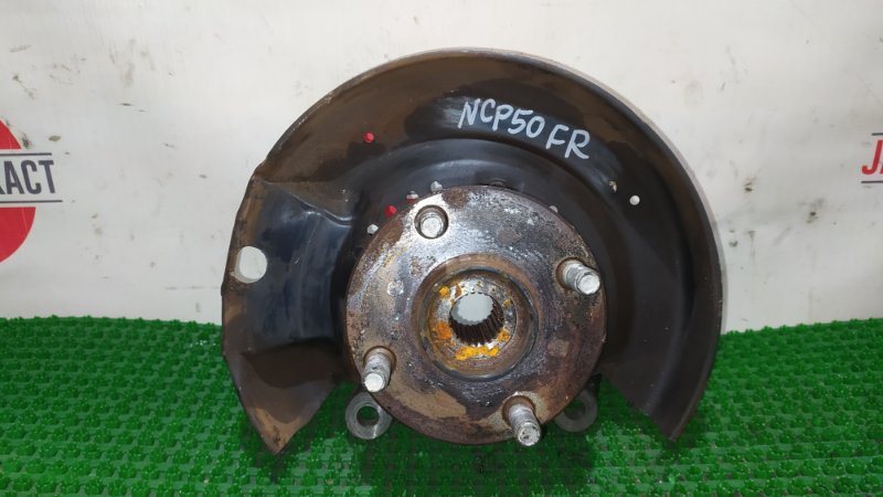 Ступица Toyota Probox NCP50V 2NZ-FE 2004 передняя правая