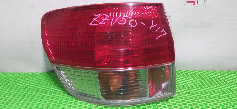 Фонарь стоп-сигнала Toyota Vista Ardeo ZZV50G 1ZZ-FE 1998 левый