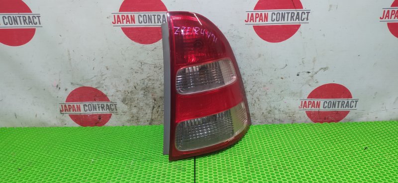 Фонарь стоп-сигнала Toyota Corolla Fielder ZZE124G 1ZZ-FE 2001 правый