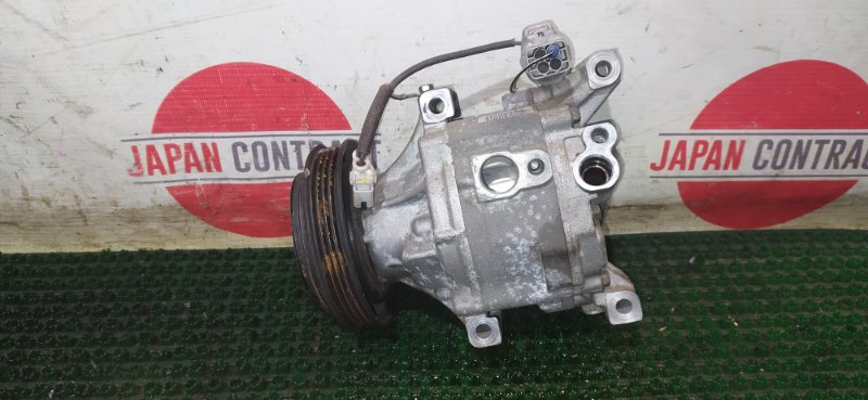 Компрессор кондиционера Toyota Allex NZE121 1NZ-FE 2002