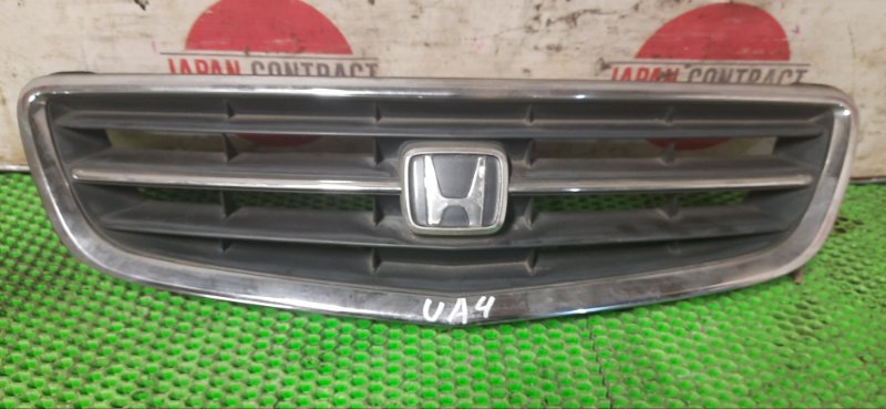 Решетка радиатора Honda Inspire UA4 J25A 2000