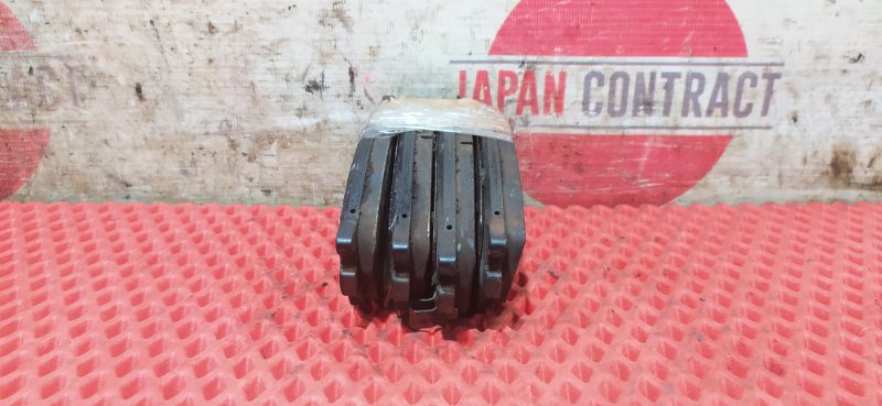 Колодки тормозные передние ATENZA 2002 GG3P L3-VE