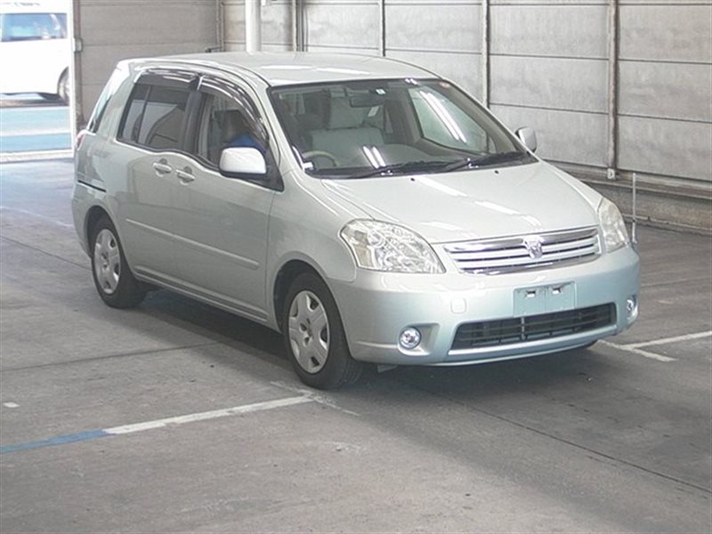 Автомобиль Toyota Raum NCZ20 1NZ-FE 2004 года в разбор