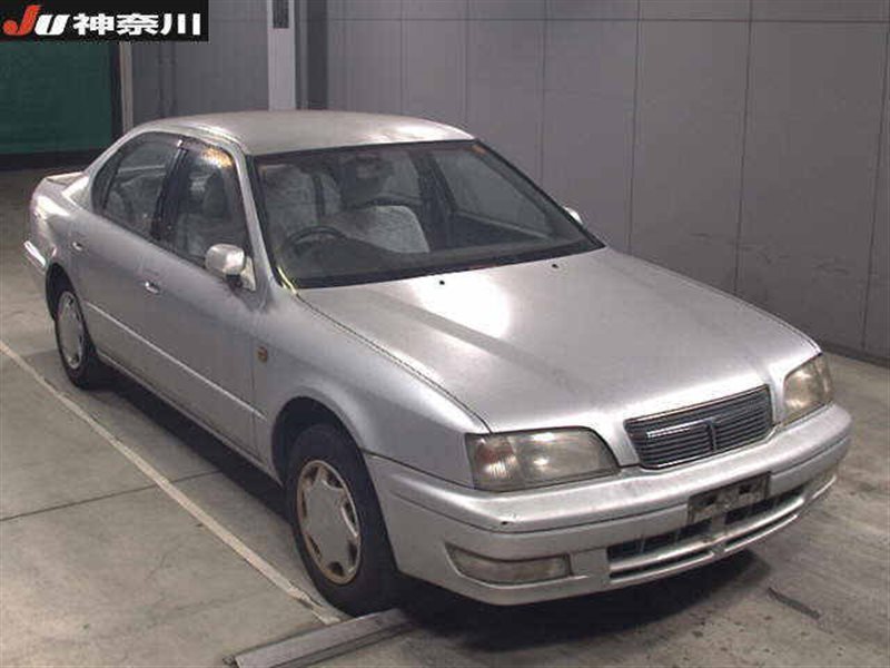 Автомобиль Toyota Camry SV40 4S-FE 1994 года в разбор