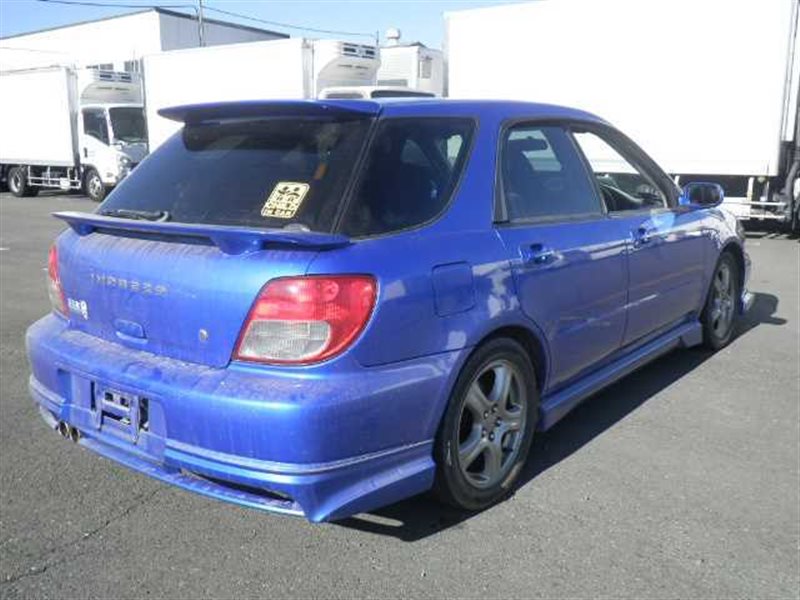 Автомобиль Subaru Impreza GGA EJ20 2000 года в разбор