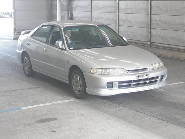 Автомобиль Honda Integra DB6 ZC 1999 года в разбор